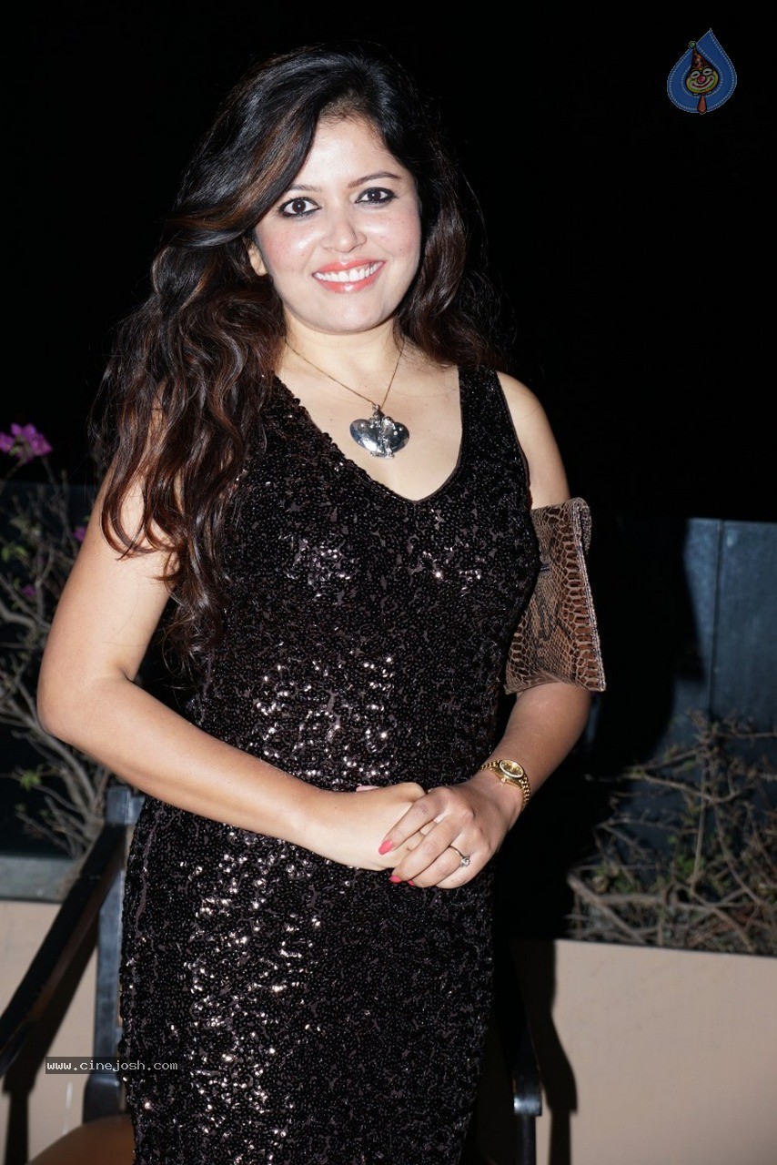 Sikander n Shaheen Wedding Anniversary Event - 82 / 120 photos