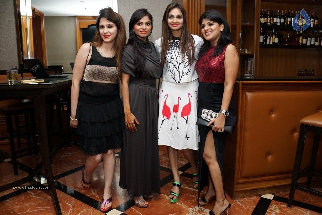 Sikander n Shaheen Wedding Anniversary Event - 84 / 120 photos