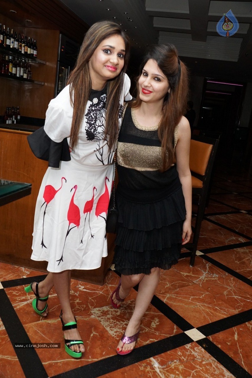 Sikander n Shaheen Wedding Anniversary Event - 105 / 120 photos