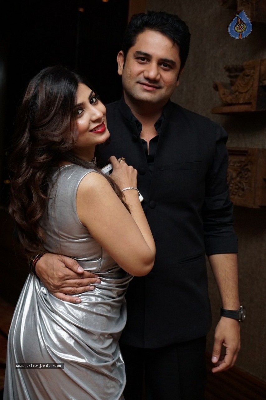 Sikander n Shaheen Wedding Anniversary Event - 119 / 120 photos
