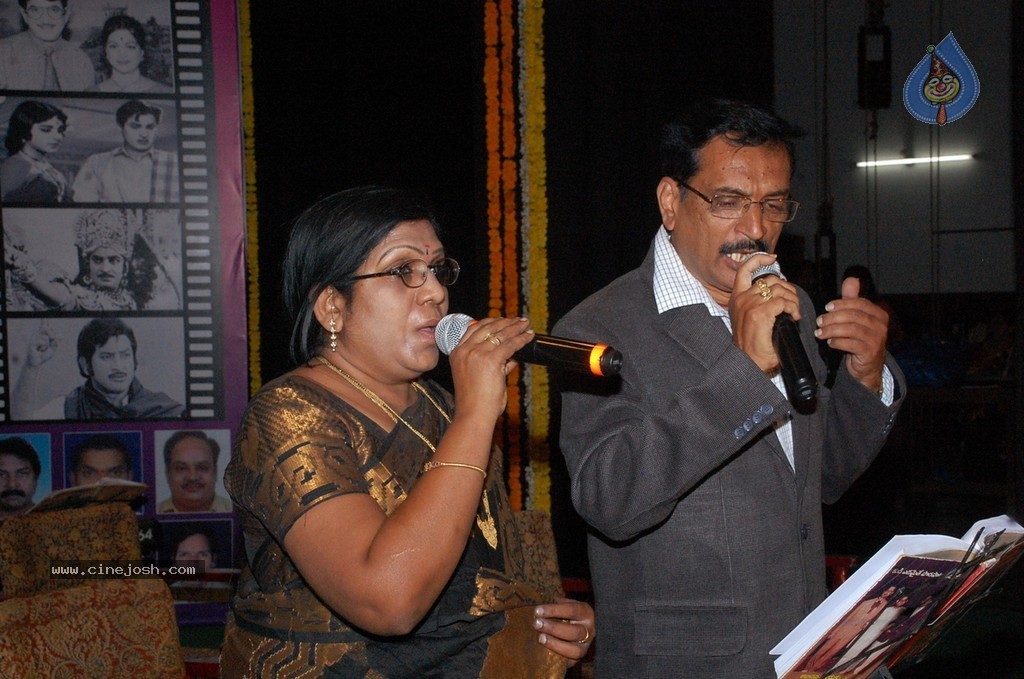 Silver Crown Award to Krishna n Vijaya Nirmala - 32 / 35 photos