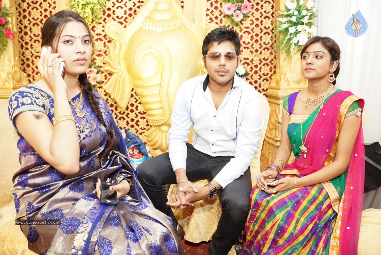 Singer Deepu and Swathi Wedding Ceremony - 52 / 150 photos
