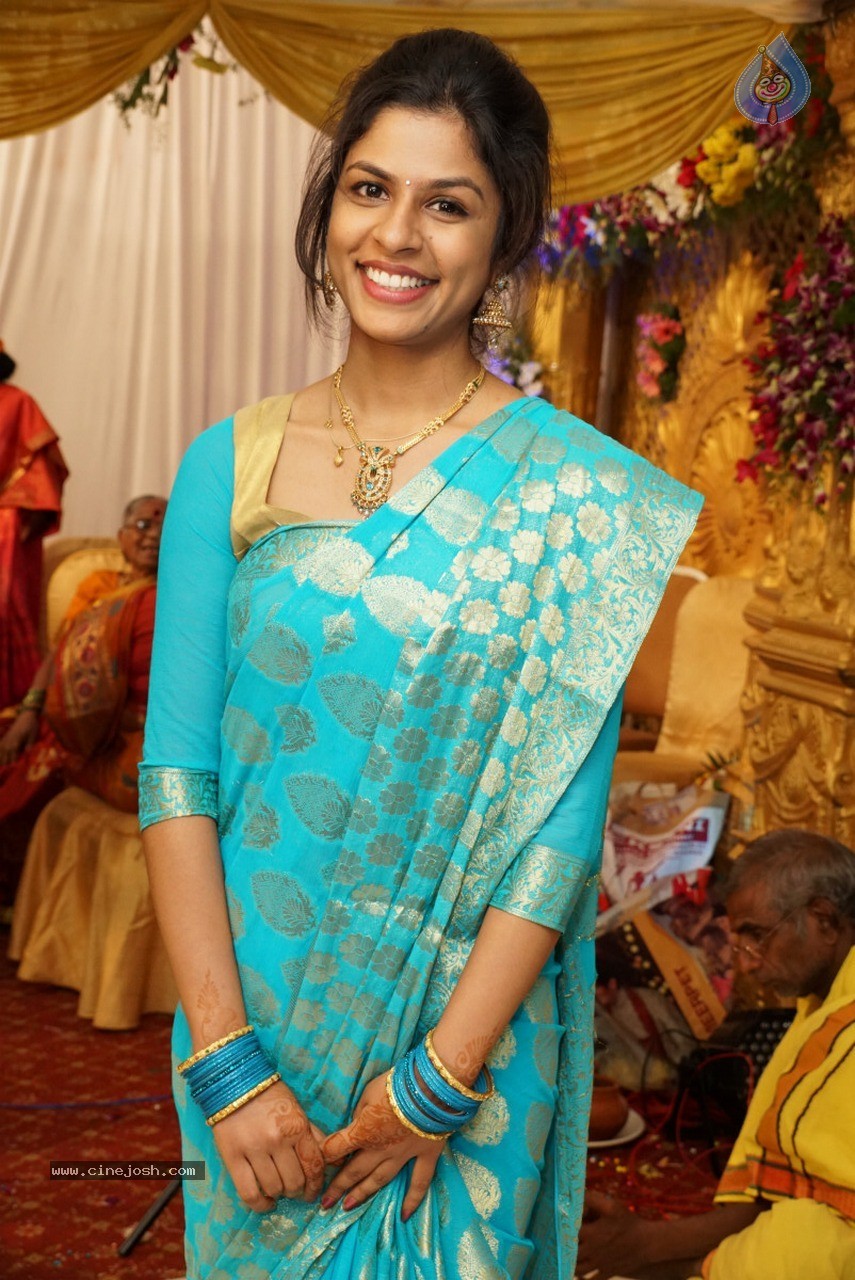 Singer Deepu and Swathi Wedding Ceremony - 83 / 150 photos