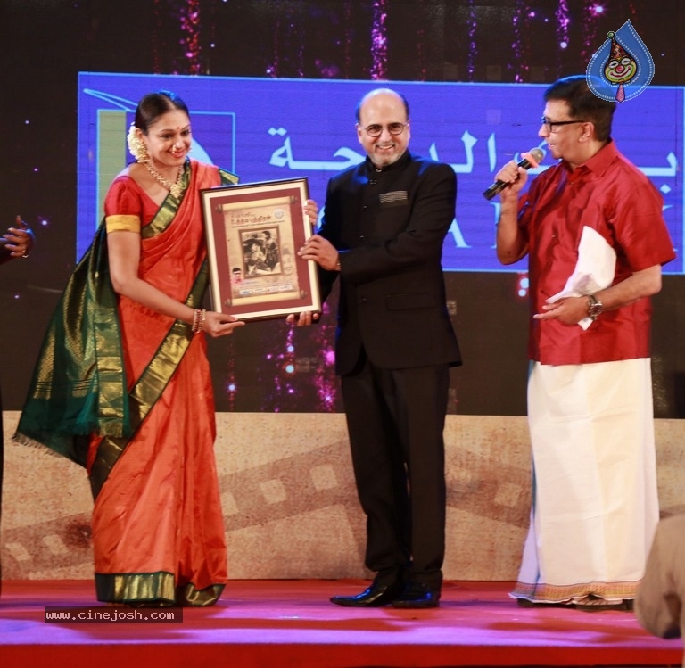 Sivaji Oru Uthama Puthiran Event Stills - 8 / 12 photos