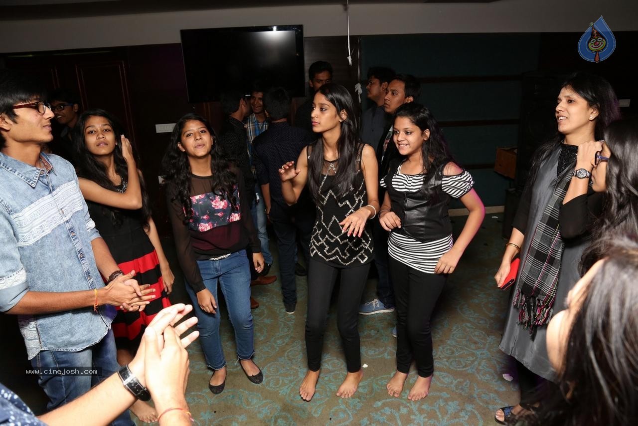 Sonu Jain Birthday Party - 3 / 107 photos