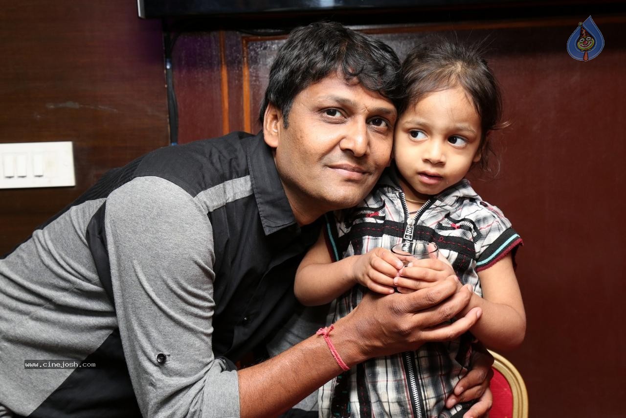 Sonu Jain Birthday Party - 23 / 107 photos