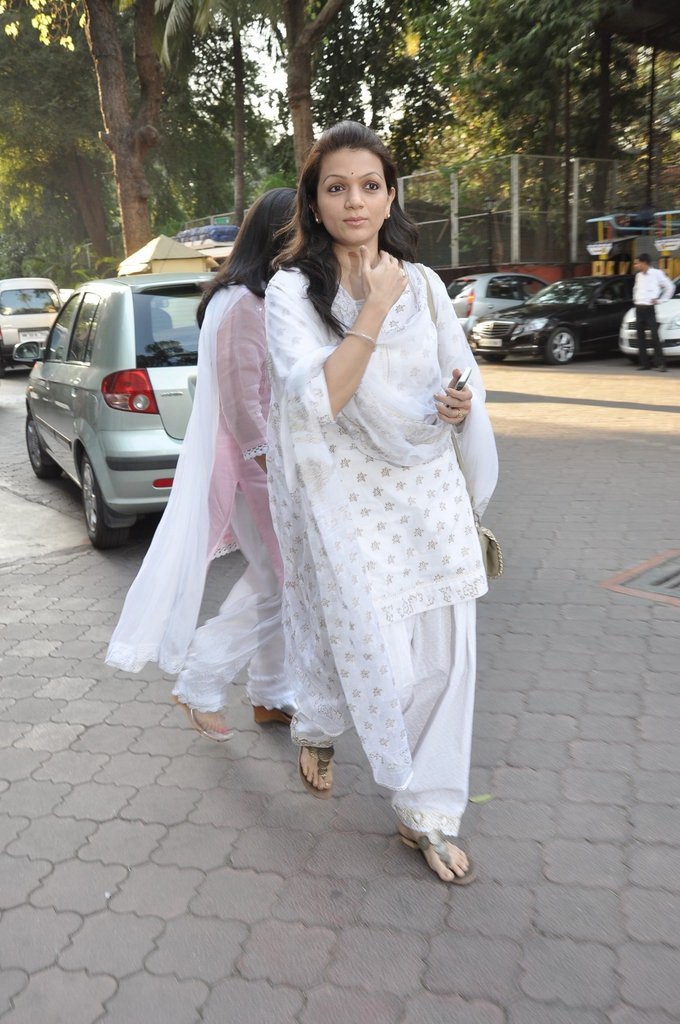 Sonu Nigam Mother Chautha Ceremony - 26 / 68 photos