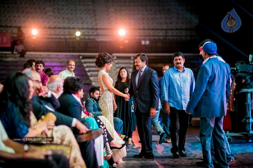 South Indian International Movie Awards 2014 - 47 / 255 photos