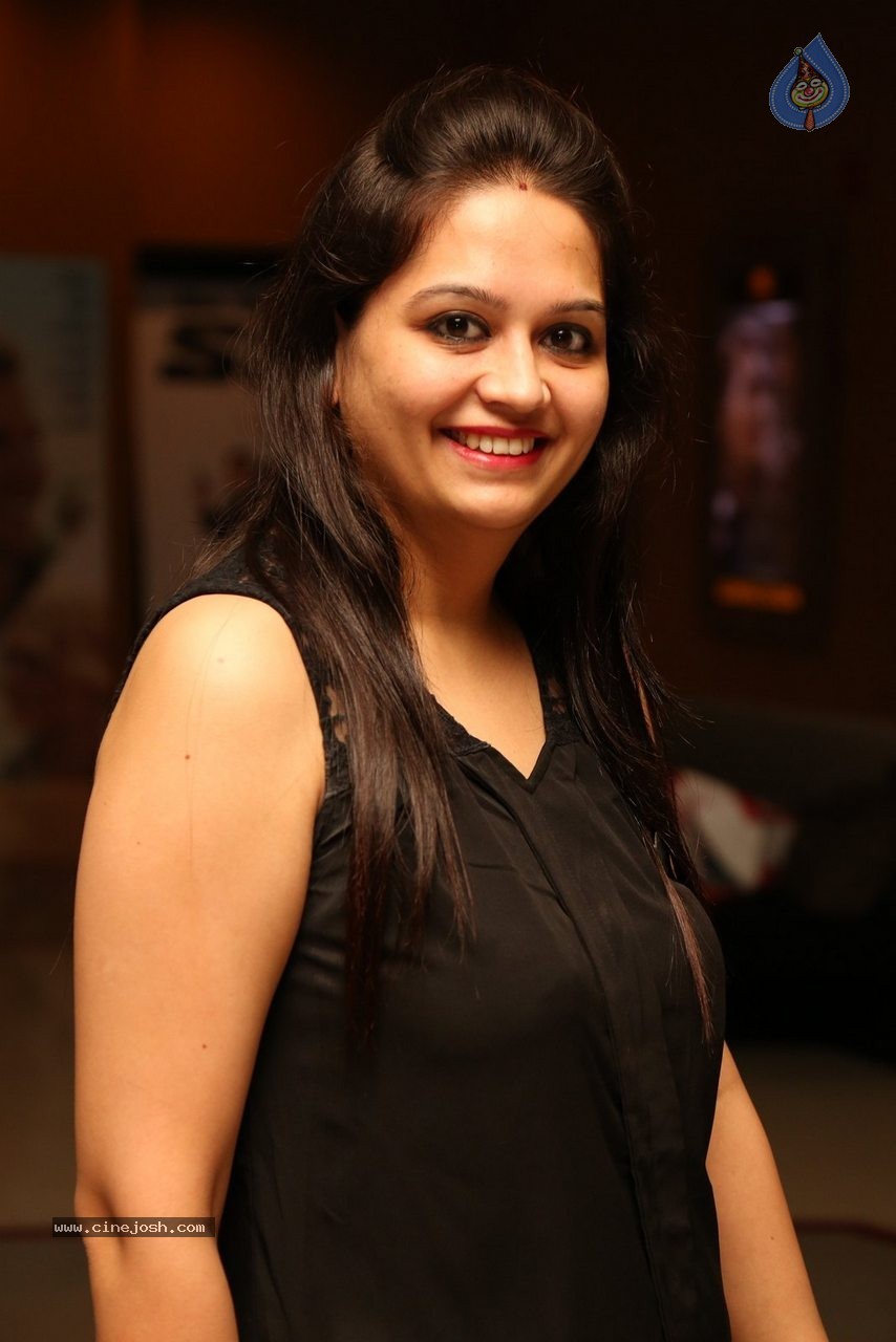 Special Screening of Dil Dhadakne Do - 92 / 110 photos