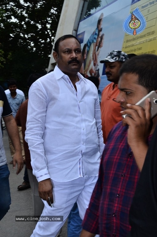 Spyder Movie Theater Coverage - 47 / 58 photos