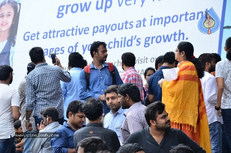 Spyder Movie Theater Coverage - 49 / 58 photos