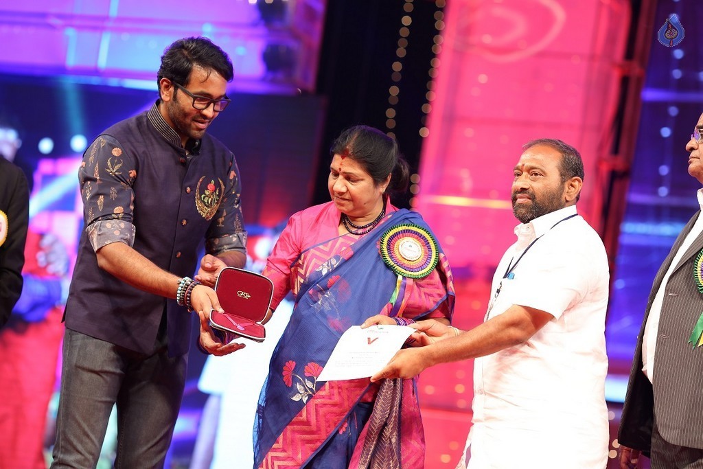 Sree Vidyanikethan Annual Day Celebrations 2 - 29 / 38 photos