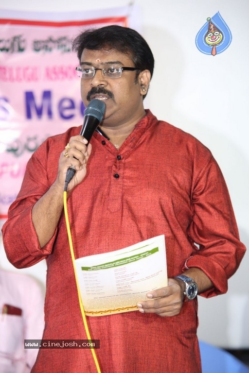 Sri Kala Sudha Awards Announcement Press Meet - 8 / 15 photos