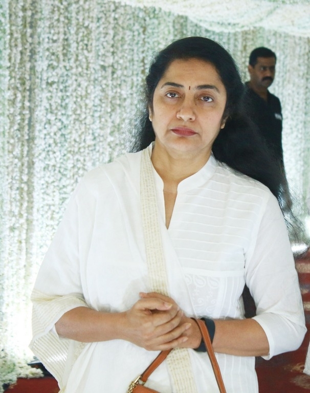 Sridevi Kapoor Prayer Meet At Chennai - 12 / 31 photos