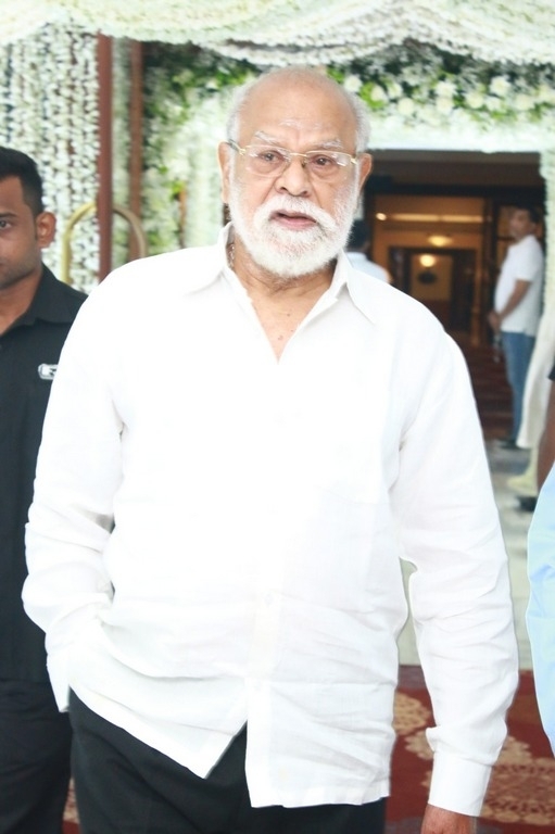 Sridevi Kapoor Prayer Meet At Chennai - 30 / 31 photos