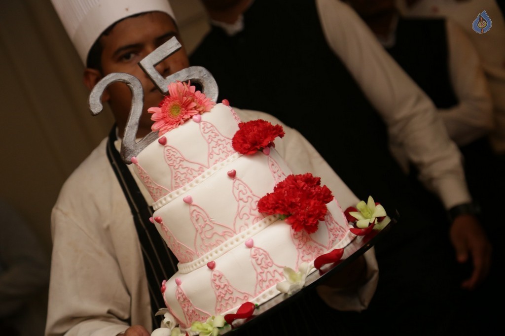 Sripriya and Rajkumar 25th Wedding Anniversary Event 2 - 4 / 101 photos