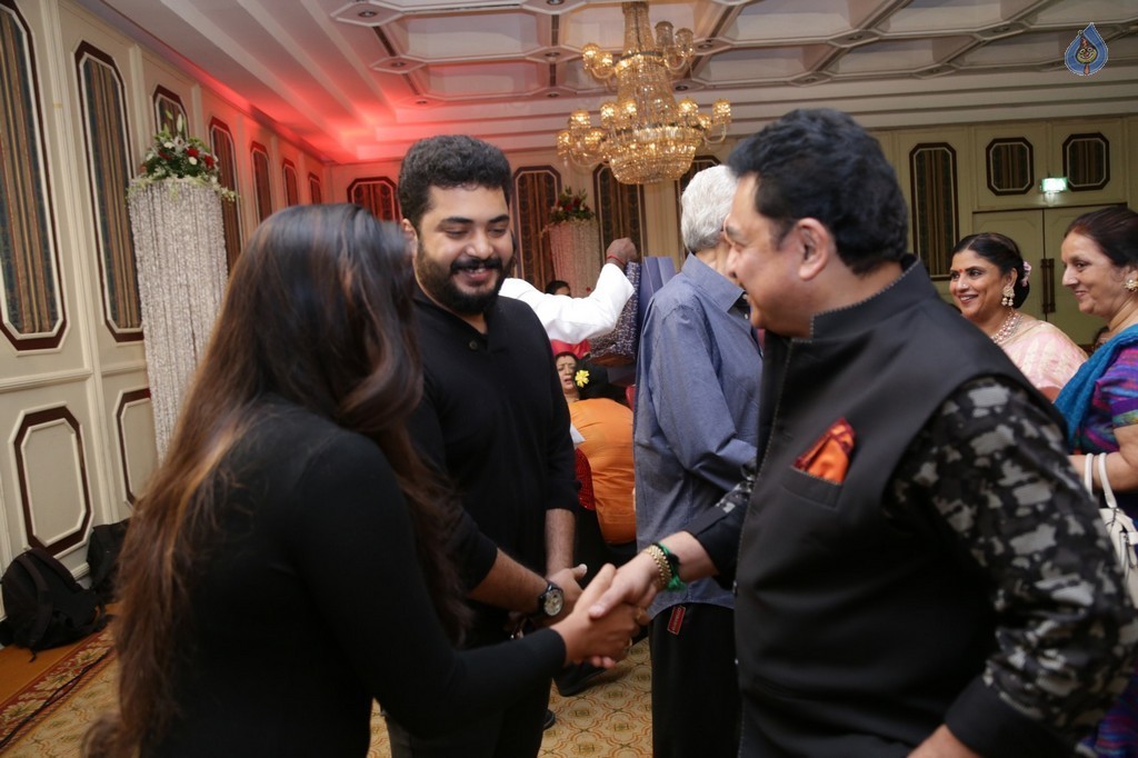 Sripriya and Rajkumar 25th Wedding Anniversary Event 2 - 27 / 101 photos