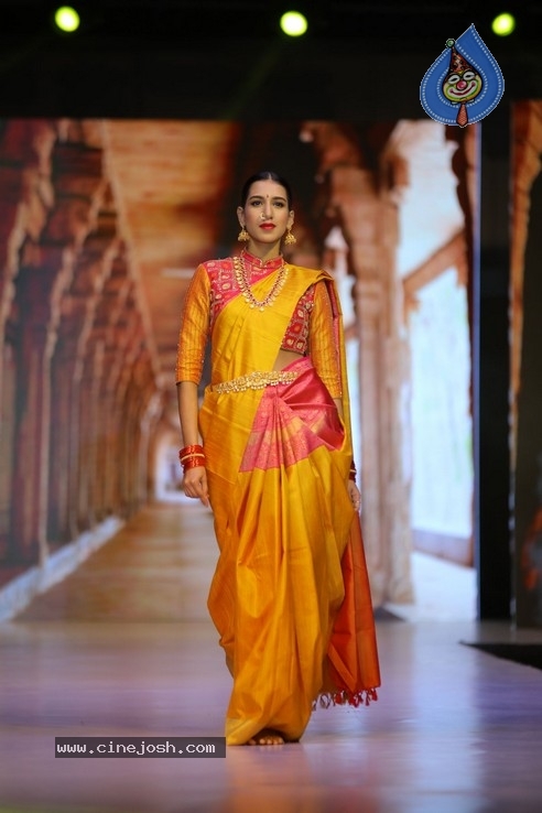 Sthri Grand Launch Designers Fashion Show Photos - 45 / 62 photos