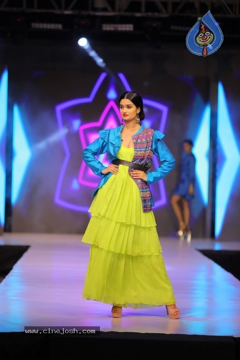 Sthri Grand Launch Designers Fashion Show Photos - 57 / 62 photos