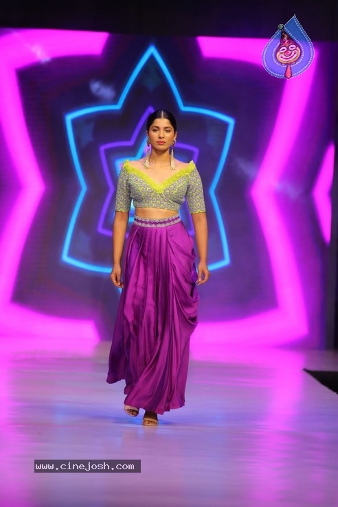 Sthri Grand Launch Designers Fashion Show Photos - 59 / 62 photos