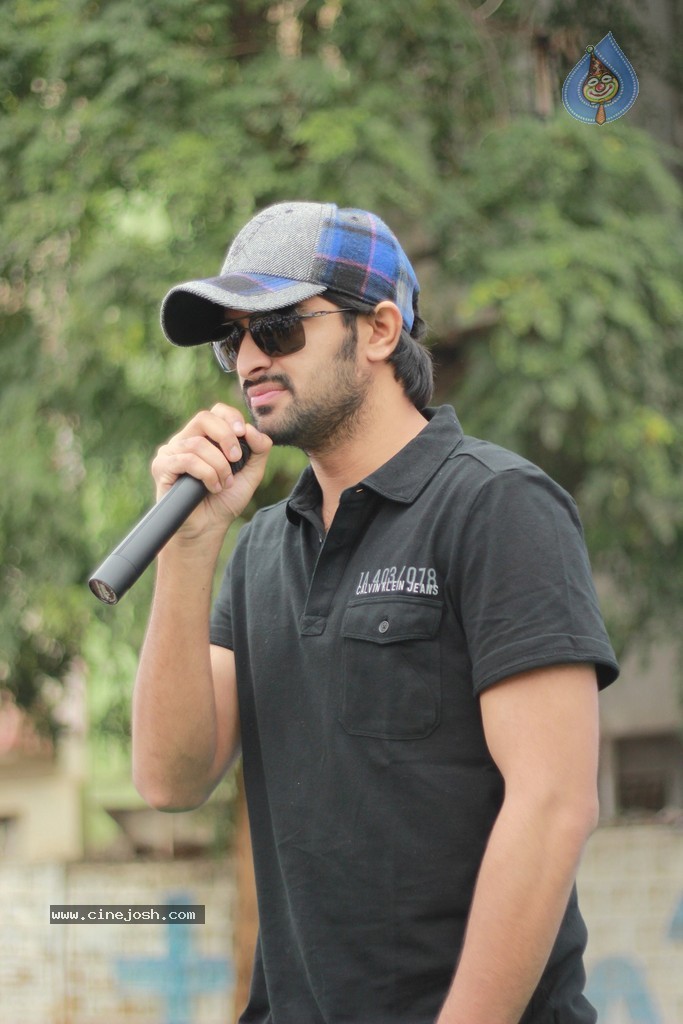 Street Cause St Martins 5K Run Event - 26 / 48 photos