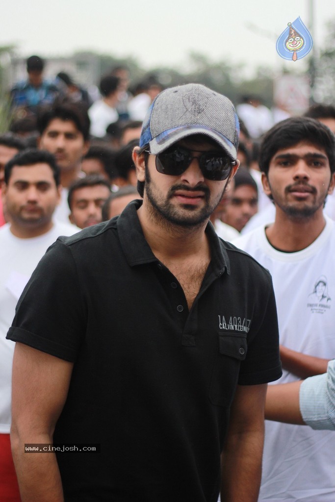 Street Cause St Martins 5K Run Event - 36 / 48 photos