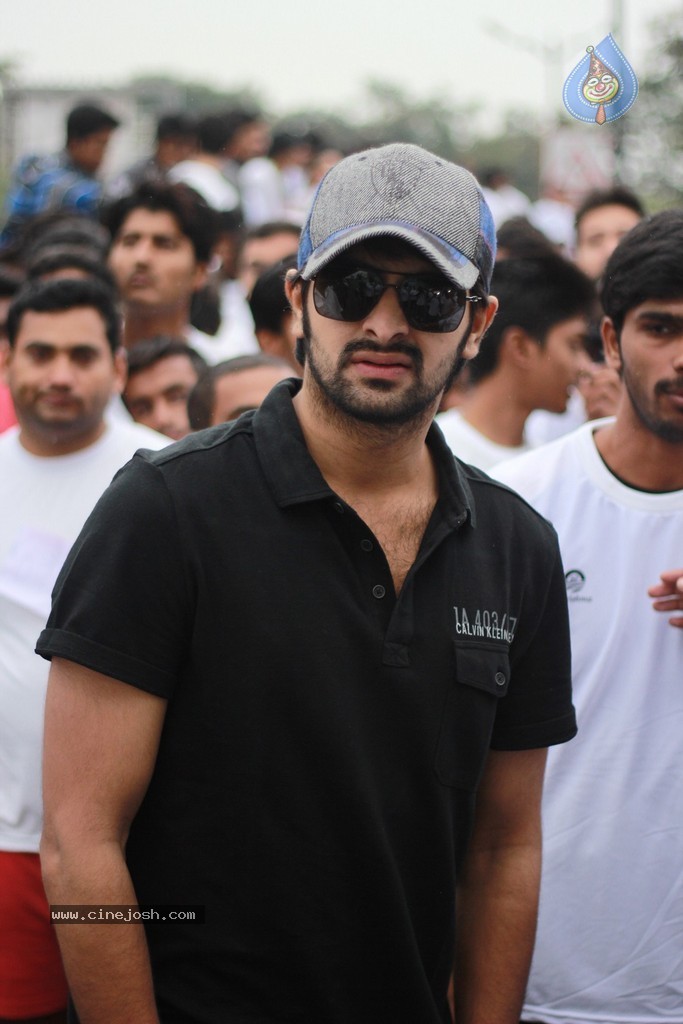 Street Cause St Martins 5K Run Event - 48 / 48 photos