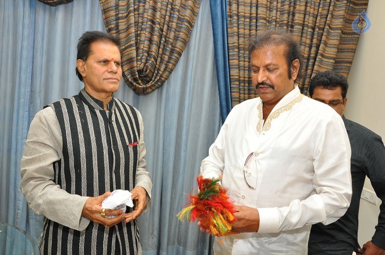 Subbarami Reddy Birthday Celebrations at Home - 28 / 33 photos