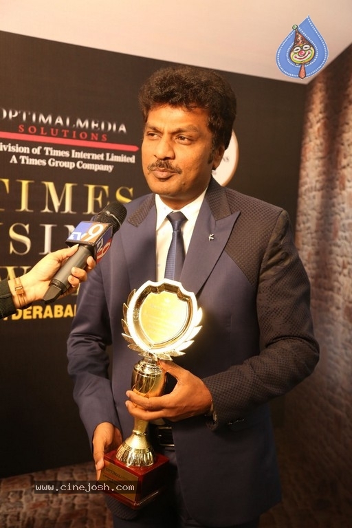 Suchirindia Group Ceo Lion Kiron Received Times Business Award 2018 - 4 / 18 photos