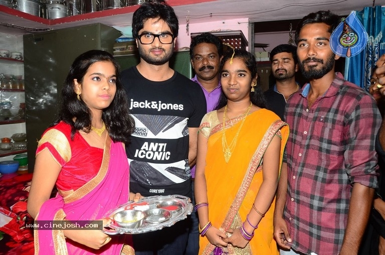 Sudheer Babu Fans Meet at Srikakulam - 24 / 40 photos