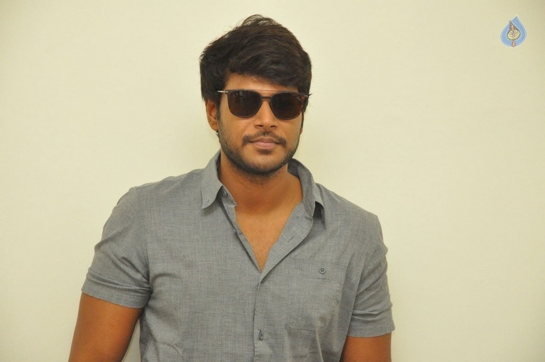 Sundeep Kishan Birthday Celebrations 2017 - 9 / 35 photos