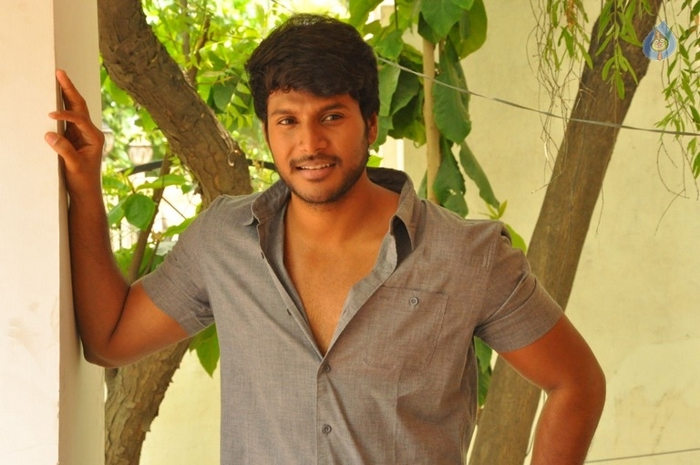 Sundeep Kishan Birthday Celebrations 2017 - 17 / 35 photos