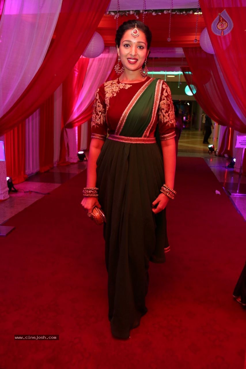Sunil and Leela Wedding Reception - 43 / 96 photos