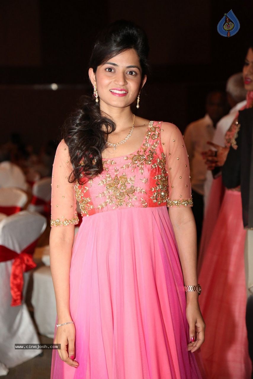 Sunil and Leela Wedding Reception - 48 / 96 photos