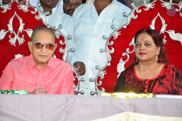 Super Star at 75 Book Release Photos - 34 / 42 photos