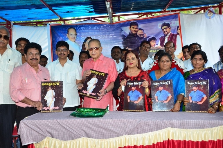 Super Star at 75 Book Release Photos - 36 / 42 photos