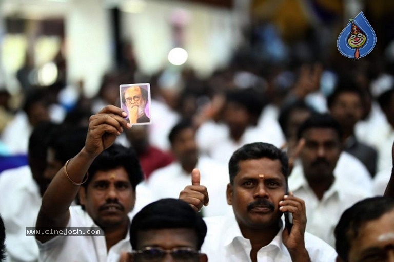 Superstar Rajinikanth Fans Meet Photos - 6 / 15 photos