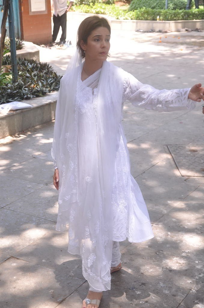 Suresh Hirani Anthima Yatra - 26 / 32 photos