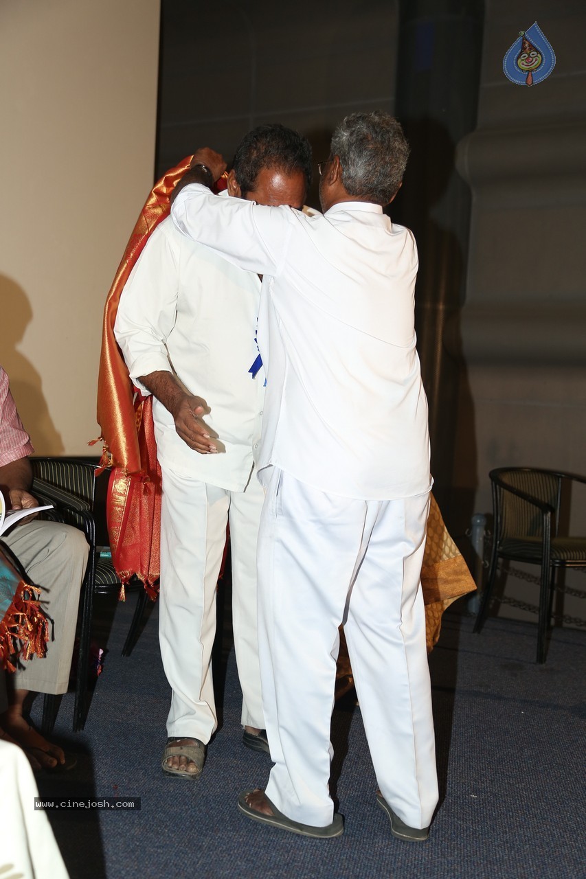 SV Ranga Rao Samagra Cine Jeevitham Book Launch - 103 / 195 photos