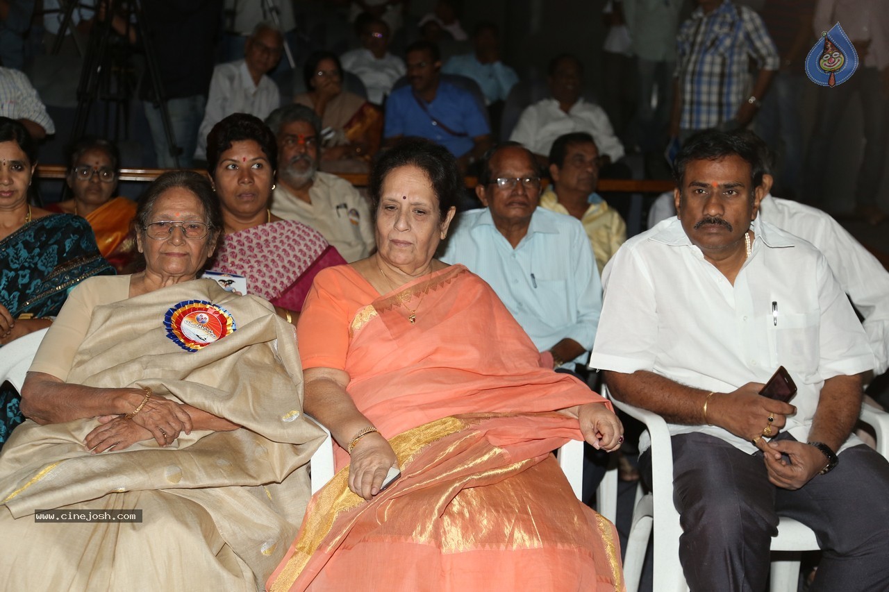 SV Ranga Rao Samagra Cine Jeevitham Book Launch - 106 / 195 photos