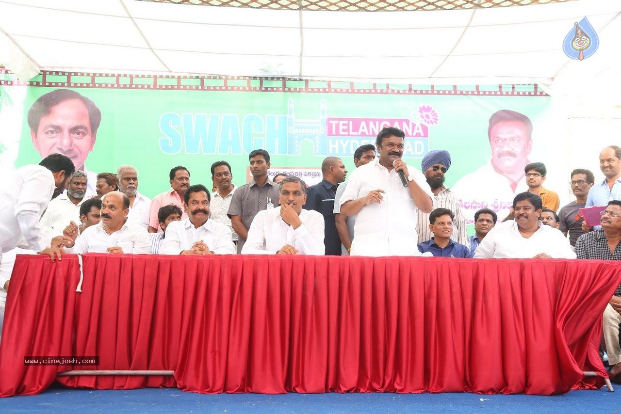 Swachh Telangana Swachh Hyderabad Event - 39 / 76 photos