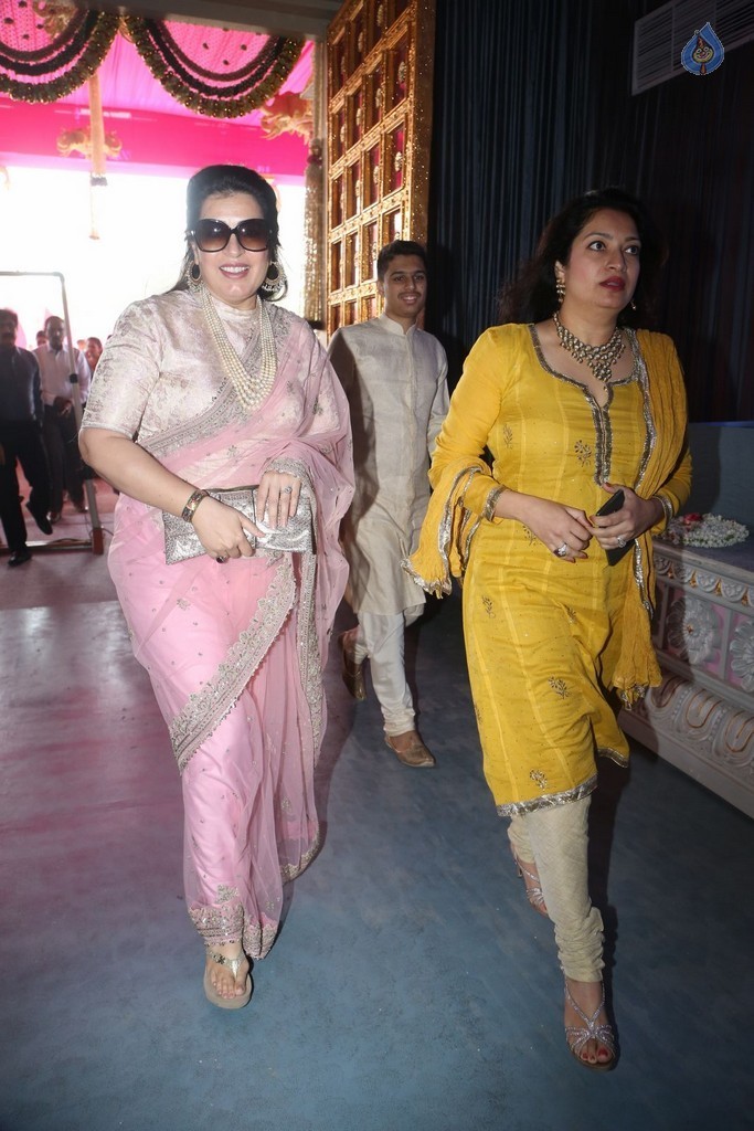 T. Subbarami Reddy Grandson Keshav Wedding Photos 4 - 69 / 101 photos