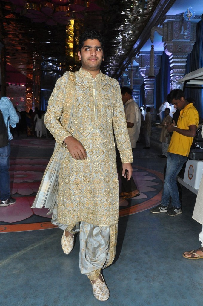 T. Subbarami Reddy Grandson Keshav Wedding Photos 1 - 2 / 62 photos