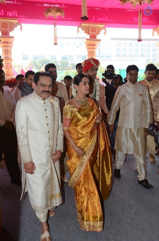 T. Subbarami Reddy Grandson Keshav Wedding Photos 2 - 18 / 100 photos