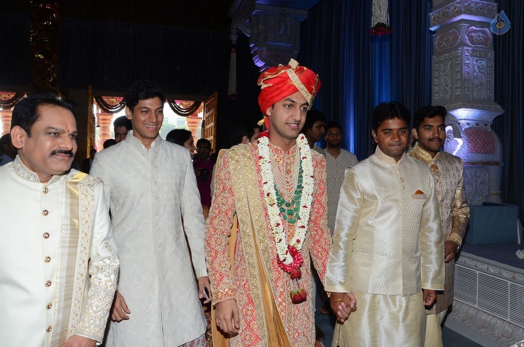 T. Subbarami Reddy Grandson Keshav Wedding Photos 2 - 77 / 100 photos