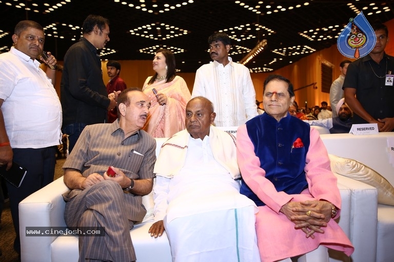 T Subbarami Reddy Grandson Anirudh Wedding Photos - 9 / 76 photos