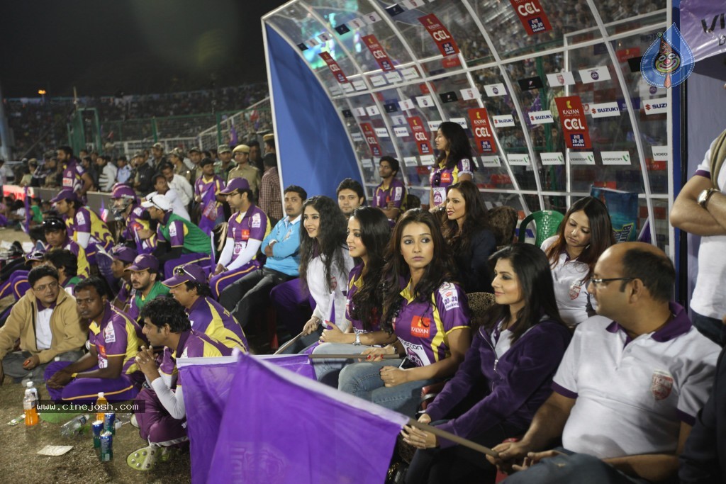 T Warriors vs B Tigers Match More Photos - 31 / 102 photos