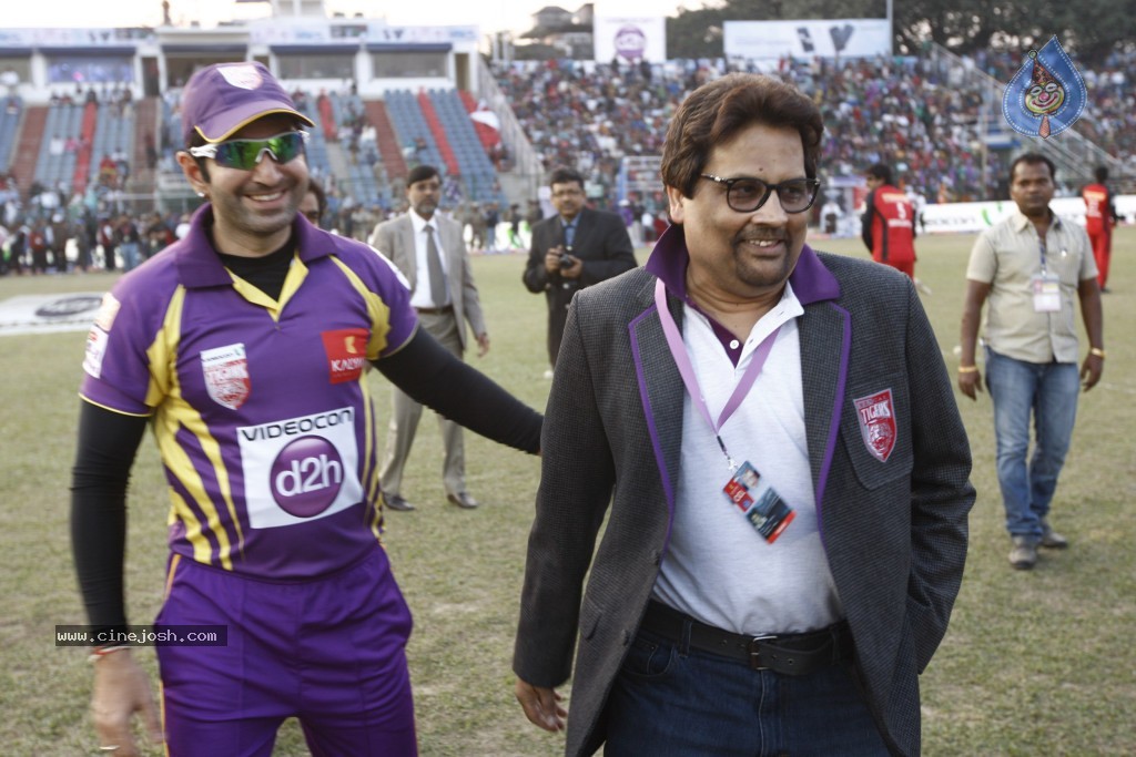 T Warriors vs B Tigers Match More Photos - 46 / 102 photos