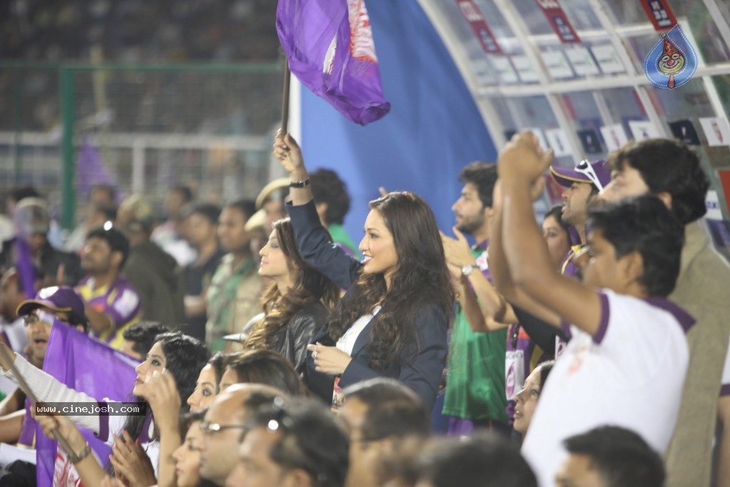 T Warriors vs B Tigers Match More Photos - 47 / 102 photos