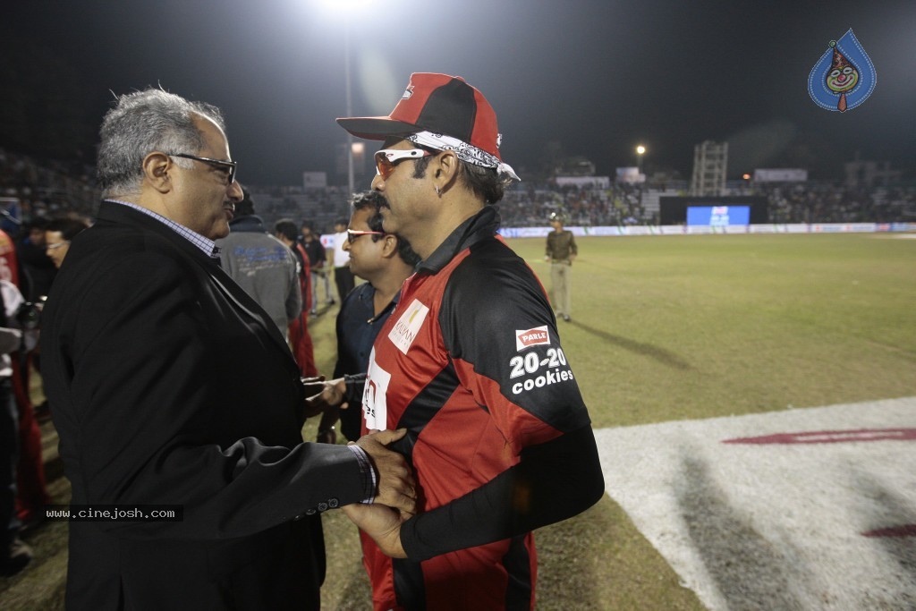 T Warriors vs B Tigers Match More Photos - 48 / 102 photos